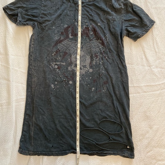 Distressed tshirt dress - Picture 9 of 10
